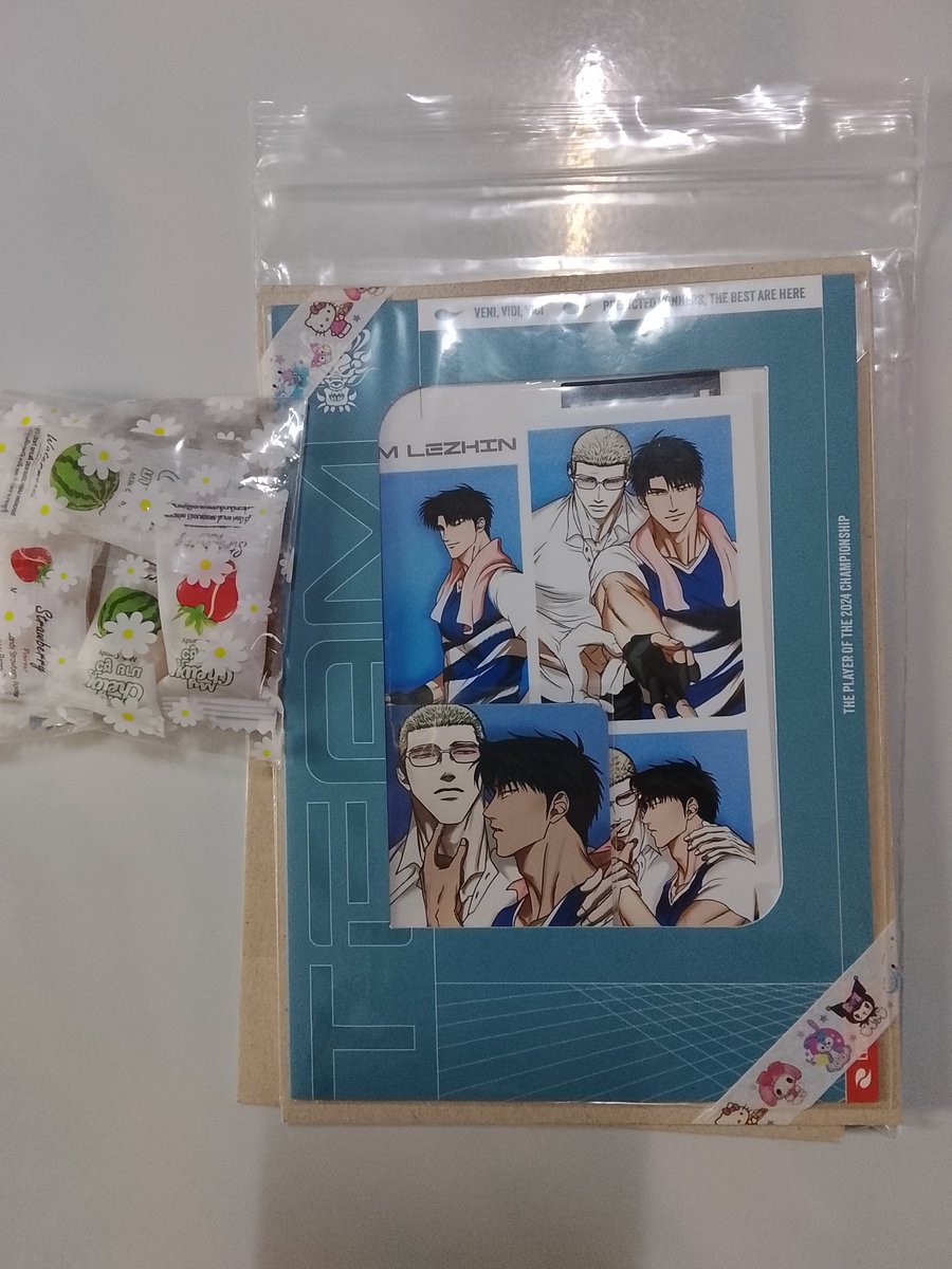 _chexryy's tweet photo. ป๋าเจคกับพี่ชินถึงบ้านเรียบร้อยแล้วนะคะะ📦 แพ็คมาแน่นหนามากๆๆ🫶🙇🏻‍♀️ #คลังKJรีวิว https://t.co/C25fEsDLBP