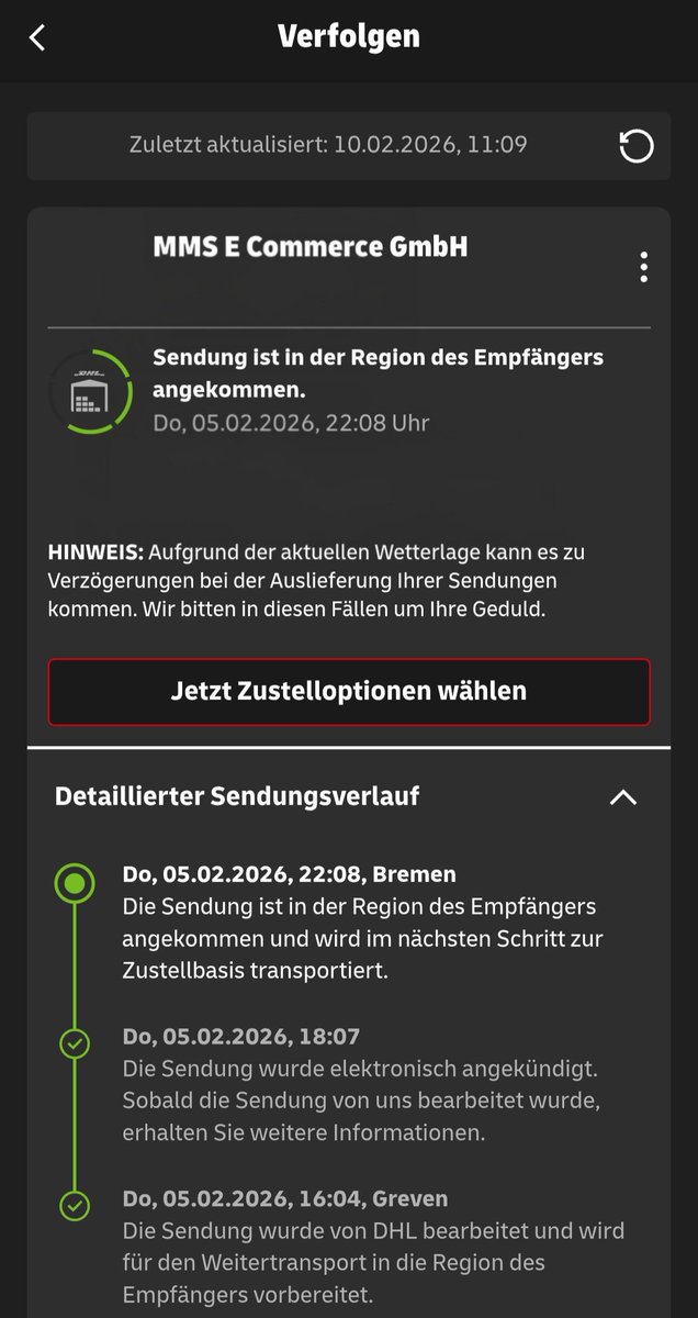 EmZuDemKa's tweet photo. @DHLPaket wie lange sucht ihr in der Regel, bis entschieden wird, dass das Paket verschütt gegangen ist? https://t.co/ueGaJkL6QQ
