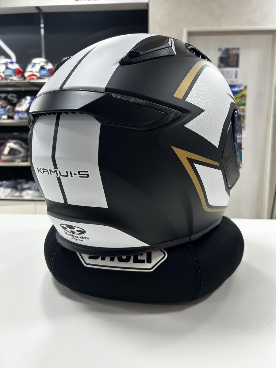 🆕新色入荷しました～！ KABUTO KAMUI・5 TORZA ﾌﾗｯﾄﾌﾞﾗｯｸｺﾞｰﾙﾄﾞ
