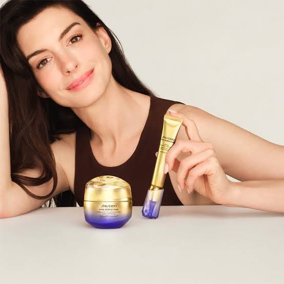 ตอน Anne Hathaway ถือไม่มีใครออกมาแย้งอะไรเลย งงมาก เจแปนนิสเกิร์ลเลยดิแม่หนู