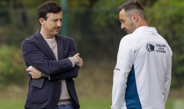 OM COMMUNITY tweet media