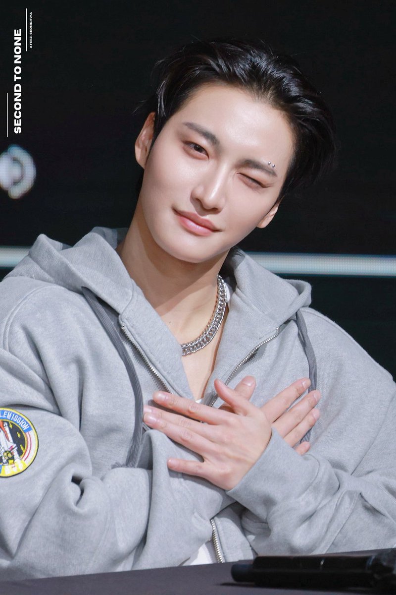 second2none_sh's tweet image. 첫 1위 축하하고 2주차도 파이팅 🩶
#성화 #SEONGHWA #에이티즈 #ATEEZ