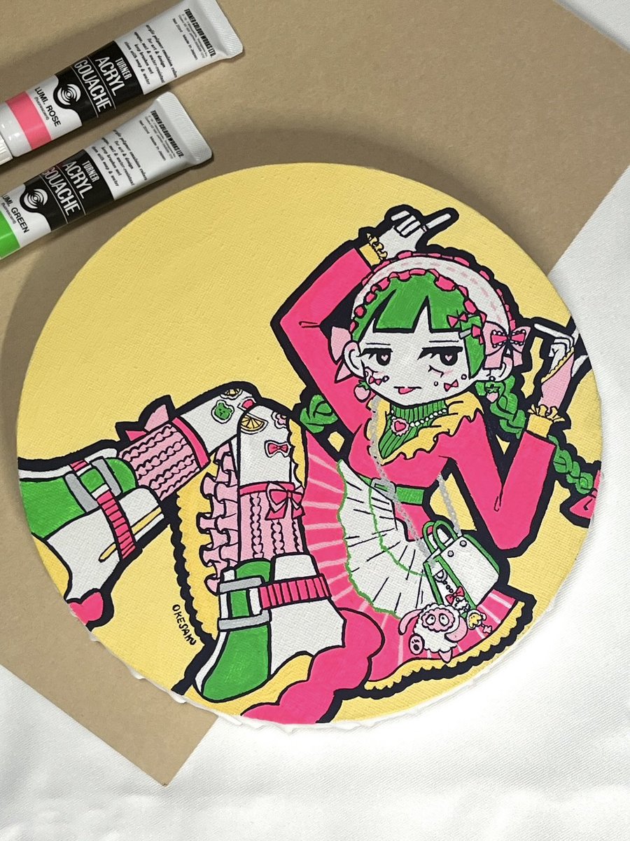 原画✨️

生で見ると発光してるよ

 #イラスト  #原画