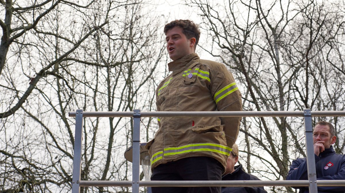 Fire Brigades Union tweet media