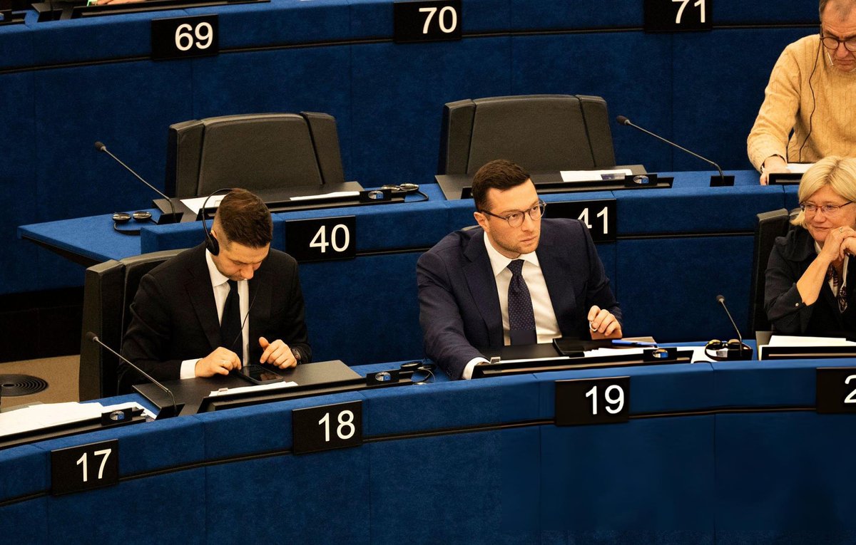 Bardella pics🇫🇷 tweet media