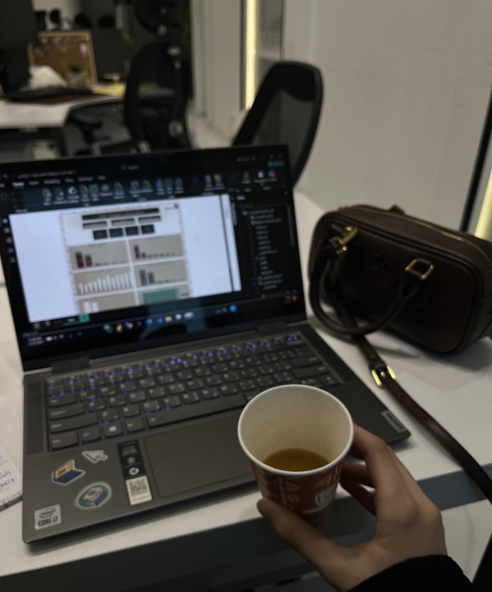 Sara🪐 tweet media