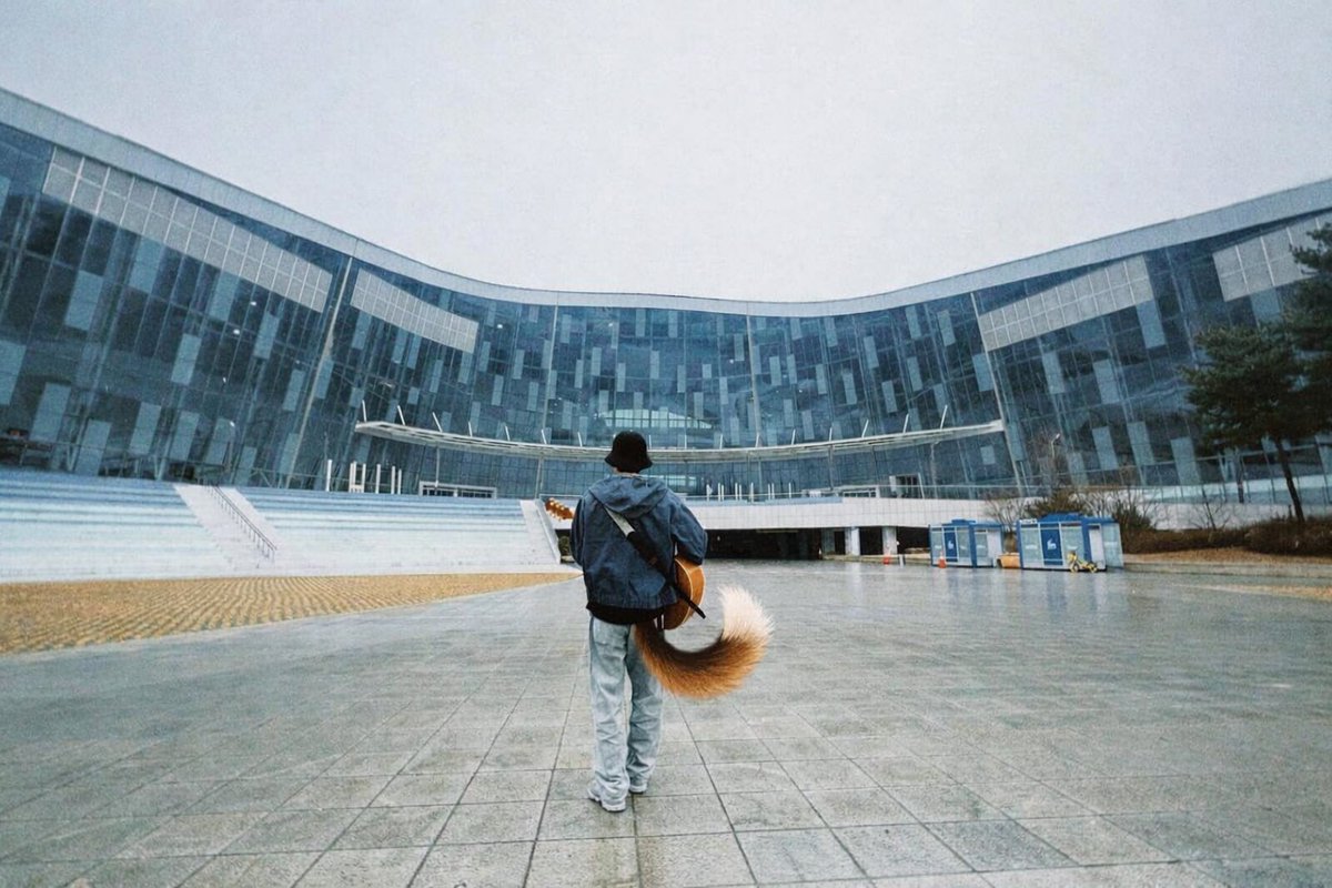 나만 보이는 거 아니지? 잔뜩 붕방대는 거