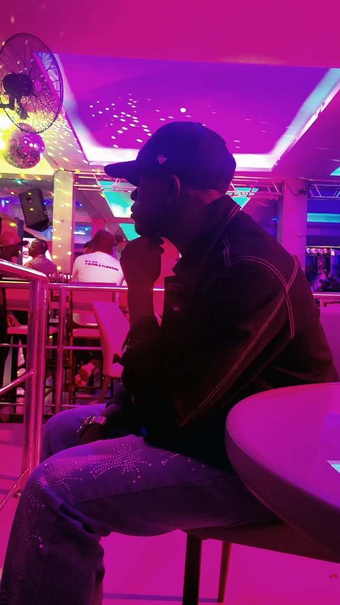 FameIcon236232's tweet photo. Happy valentines week
🇺🇬🇺🇬🇺🇬
#explore Uganda https://t.co/9vjS73QEln