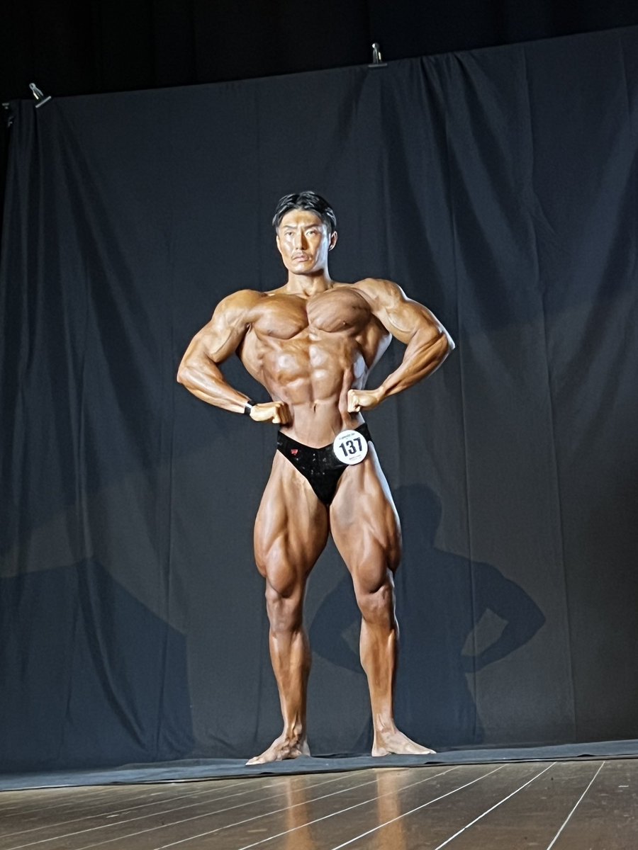 【プレゼントキャンペーン】
Twitterフォロワー13万人になりました😀プレゼント企画としてぼくのパーソナルトレーニングor zoomカウンセリング1時間を2名さまにプレゼントいたします。ちなみにもう知り合いの紹介とか以外の新規はずっと受けてないのでレアです。
応募条件はふたつ