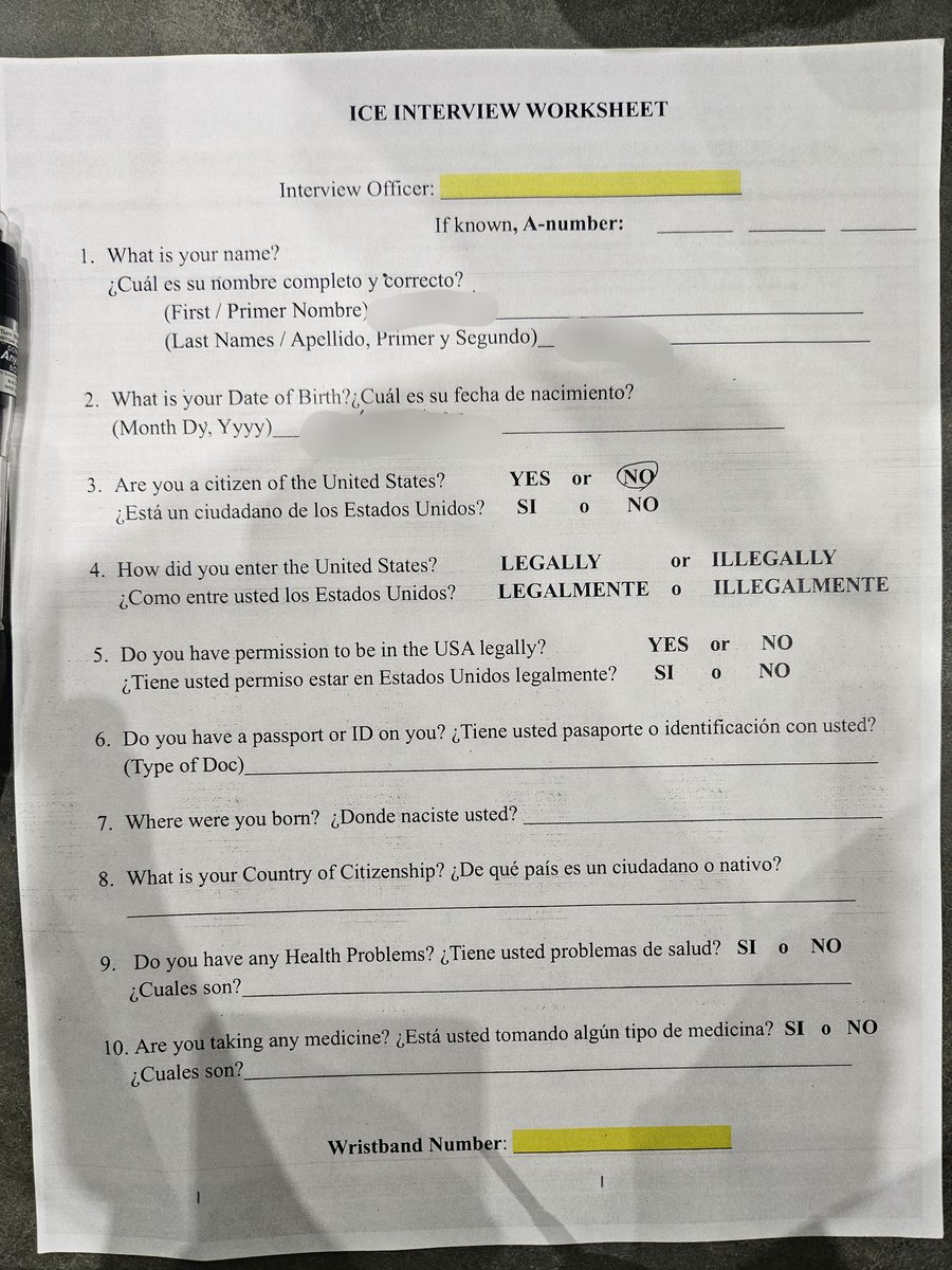 mercer_59's tweet image. #트친들이_못해봣을_경험
비자 정상인데 이민단속국이 잡아가서 교도소에 수감되고, 머그샷도 찍고, 뉴스도 나오고, 대통령 위로문도 받아봄