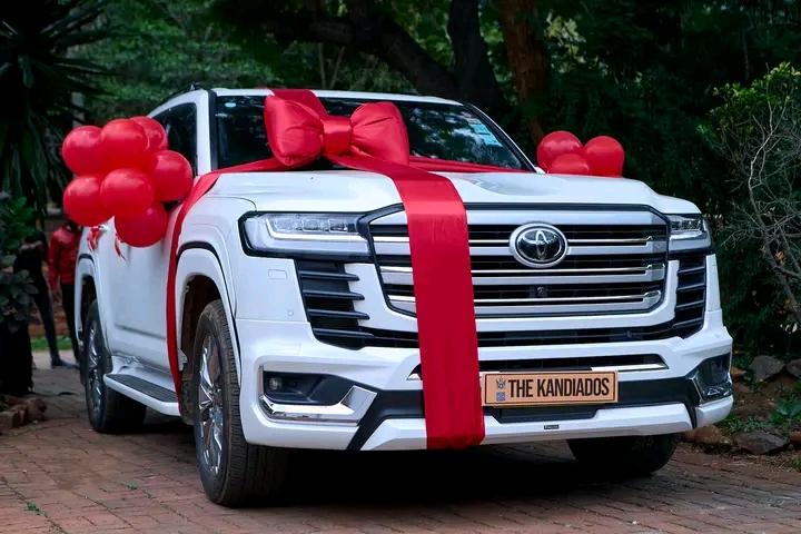 Dandaro Online tweet media