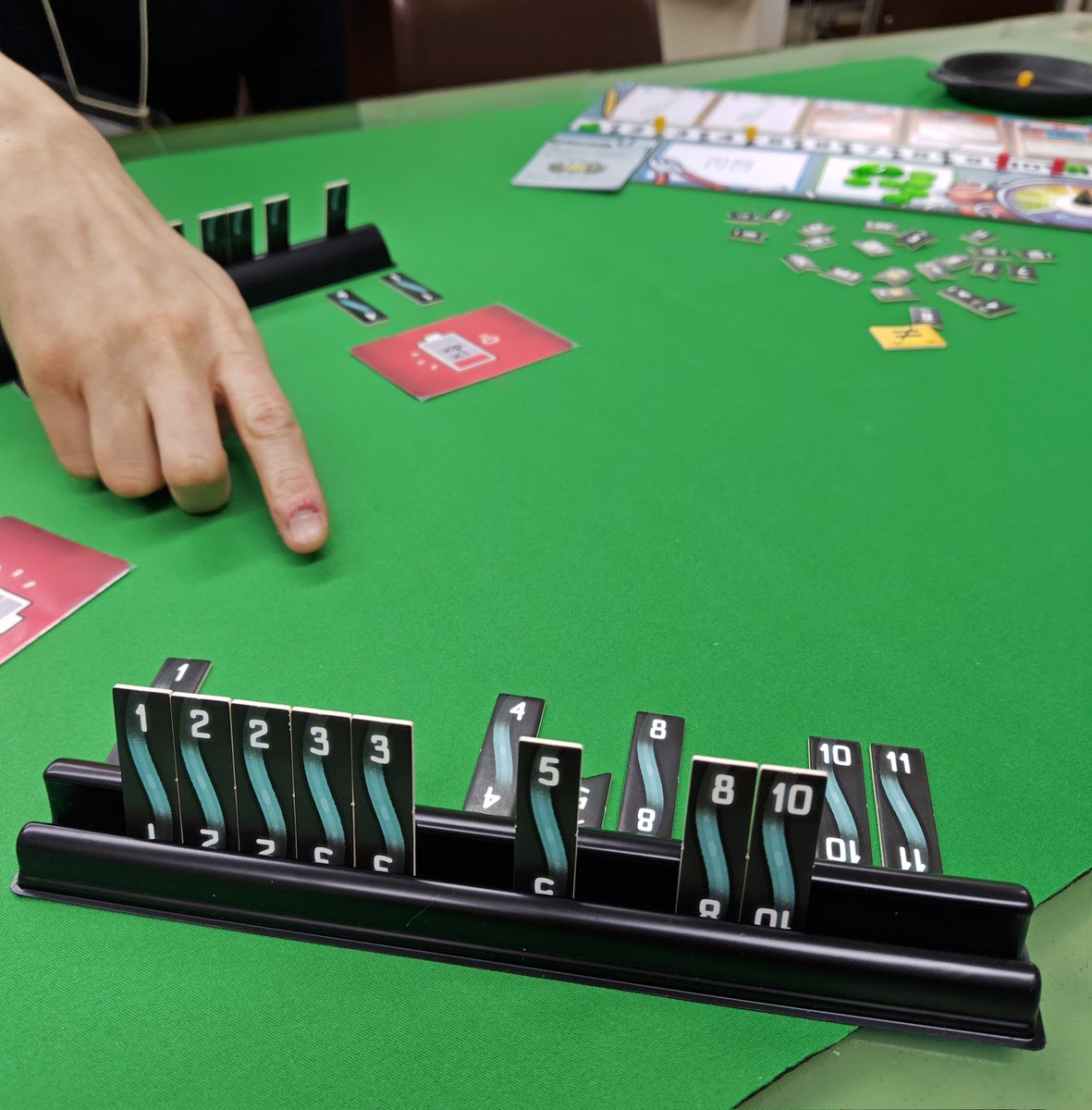 海老天 tweet media