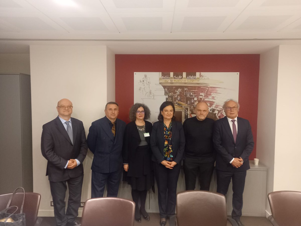 Senka Burić tweet media