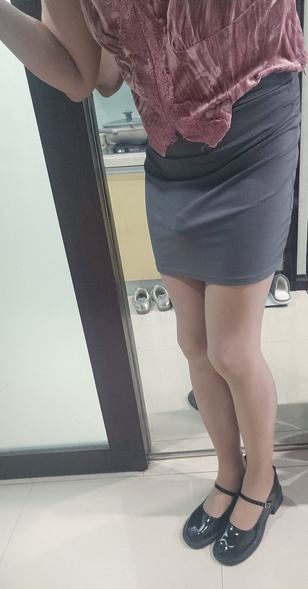 雯儿CDS-杭州下着女装丝袜爱好者 tweet media