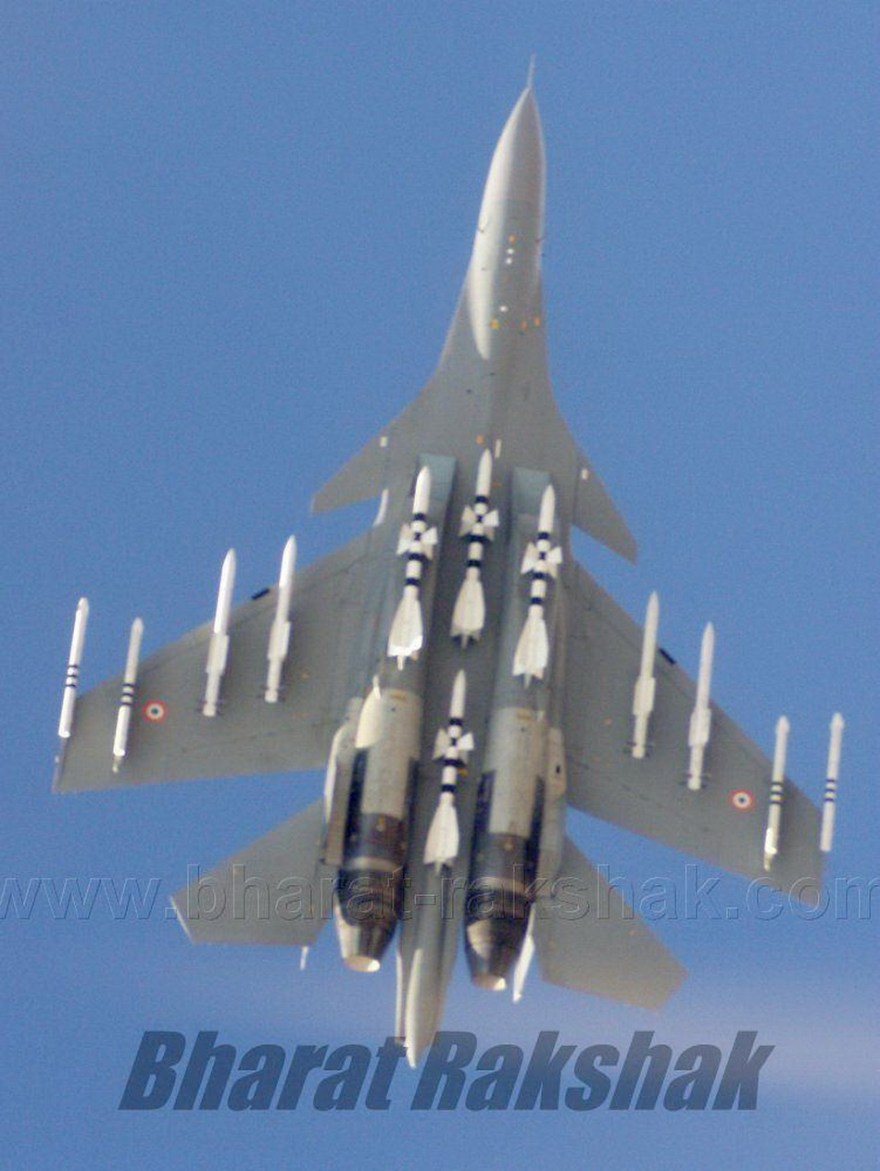 KaliputraX's tweet image. Here is an old picture of Su-30MkI in monster mode carrying 12 AAMs. Tbh this can be enhanced too with dual rack for Astra if space permits and of course with SPJ and ASPJ pods are included it might lead to carrying fewer missiles. 

Unlike neutered IAF photos.