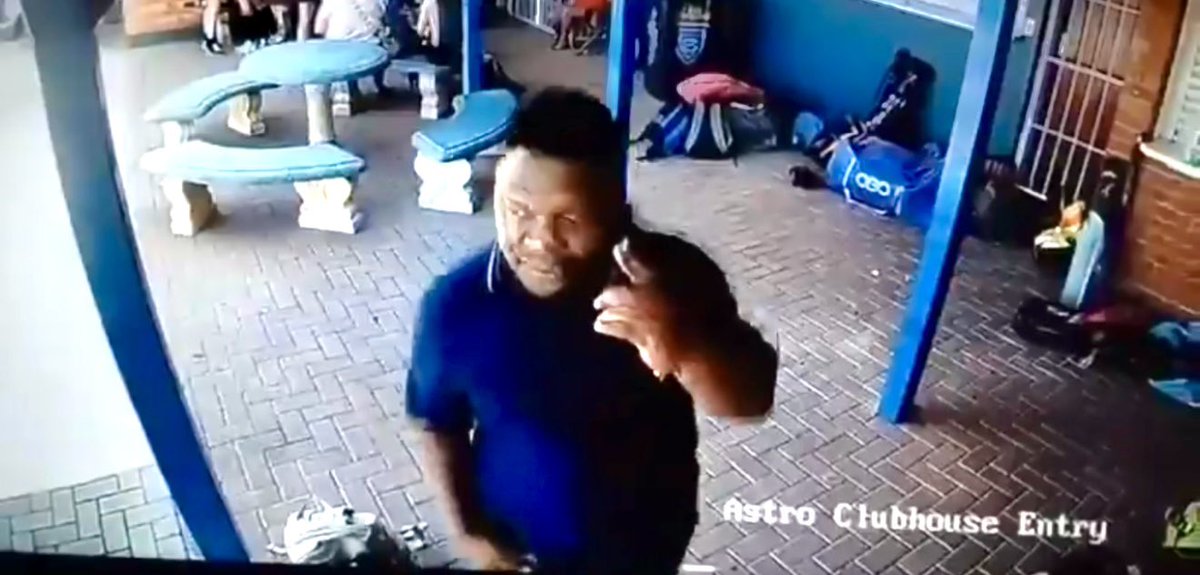 MDNnewss's tweet image. SAPS is requesting assistance in locating an alleged cellphone thief. 

Call 08600 10111 with any information.