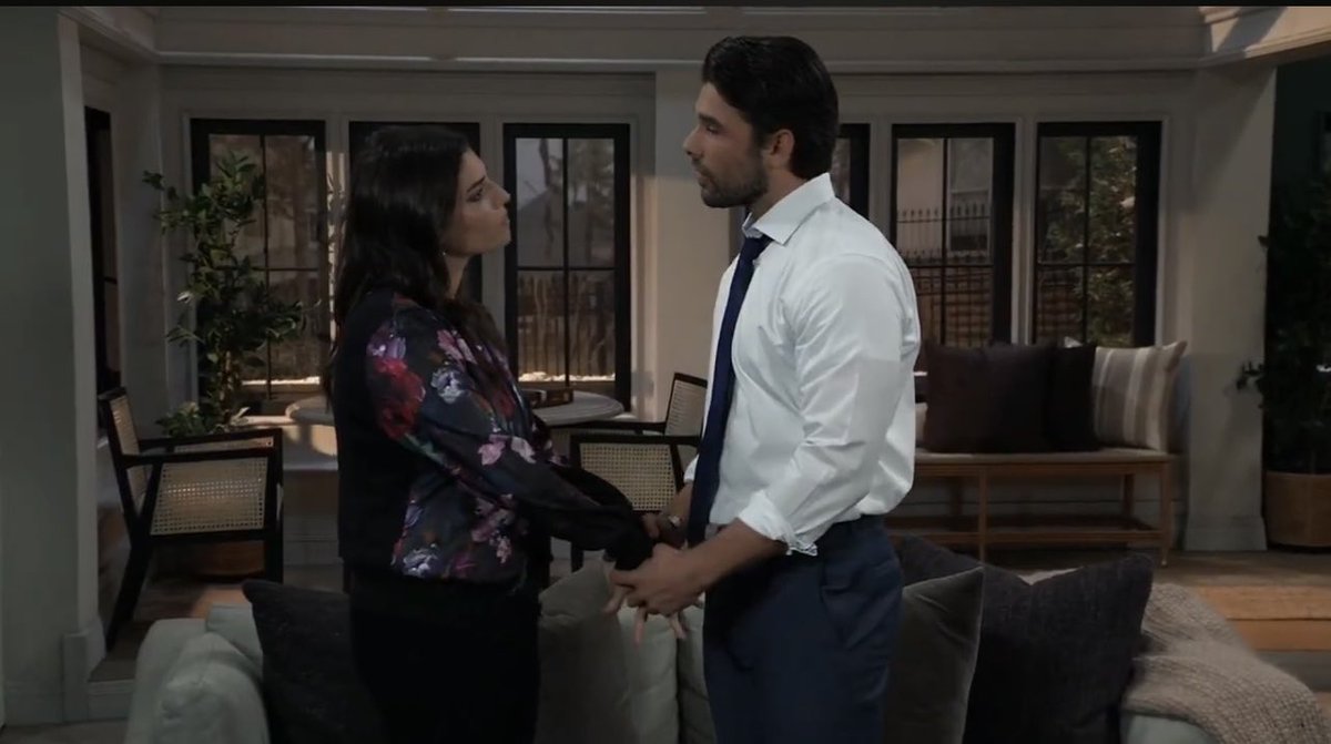 ChalynnForever_'s tweet photo. Definitely soulmates so can’t wait for their first baby be a part of their pregnancy storyline this year that first baby will be special like chase said they will make great mom and dad to the baby of theirs #GH #Chalynn #ChalynnBaby #ChalynnPregnancy #Endgames #TrueLove https://t.co/RsudWVUtEJ