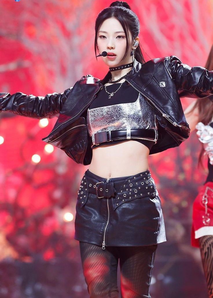 craziest rapper

#RUKA #루카 #ルカ #베이비몬스터루카 #河井瑠花