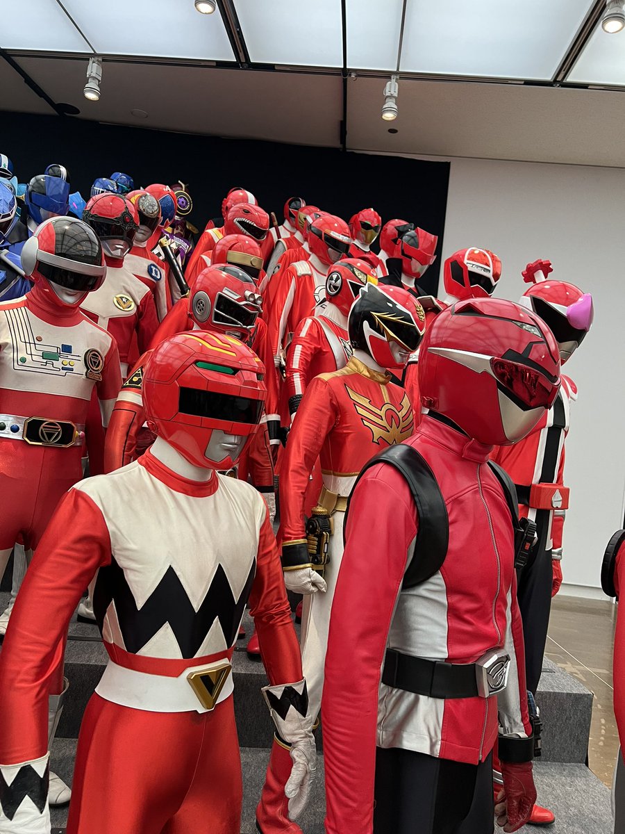 yellowknif3 類似性