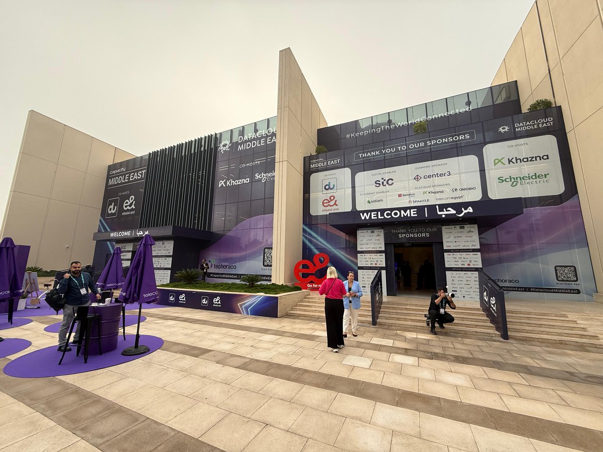 BroadForward's tweet image. Capacity Middle East: strong interest in BroadForward 5G SEPP deployments with leading Middle East operators. This aligns with rapid 5G growth in the Gulf and our partnerships, including with UAE's Emircom, to enable secure roaming and signaling. #CapacityMiddleEast #SEPP