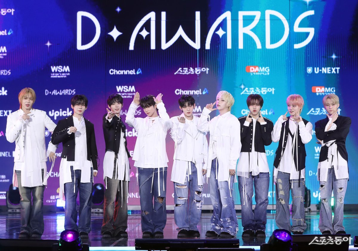 Congratulations #AHOF for winning "Delights Blue Label (Bonsang)" at D Awards 2026
 
📅 February 11 (Wed), 2026
📍 Korea University Hwajeong Gymnasium
📺 Watch: dawards.live

#DAWARDS #D_Awards #DAwardswithUPICK