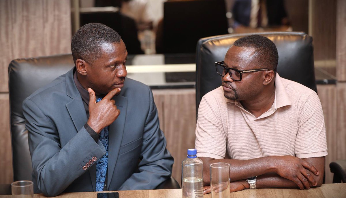 The ARCrayon tweet media