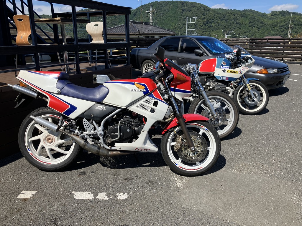 初めて見た時のインパクト凄かったです((((；ﾟДﾟ))))