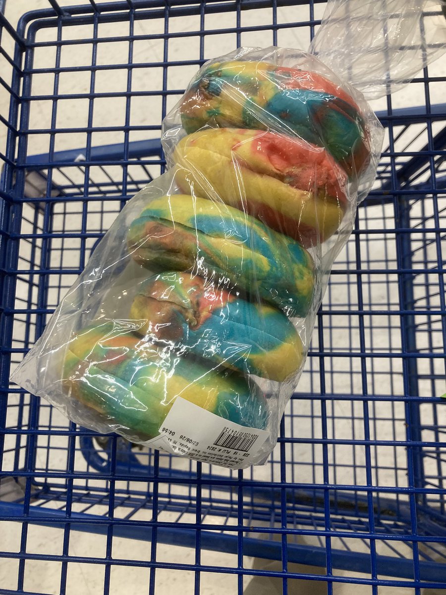 通信中… tweet media