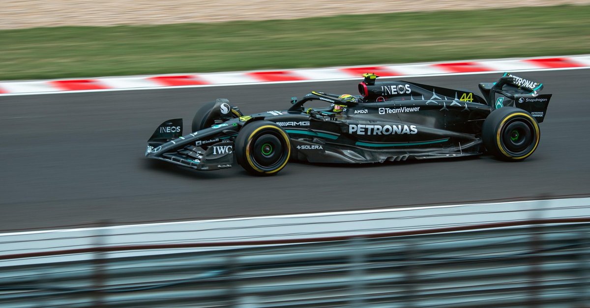 Melanie Williams tweet media