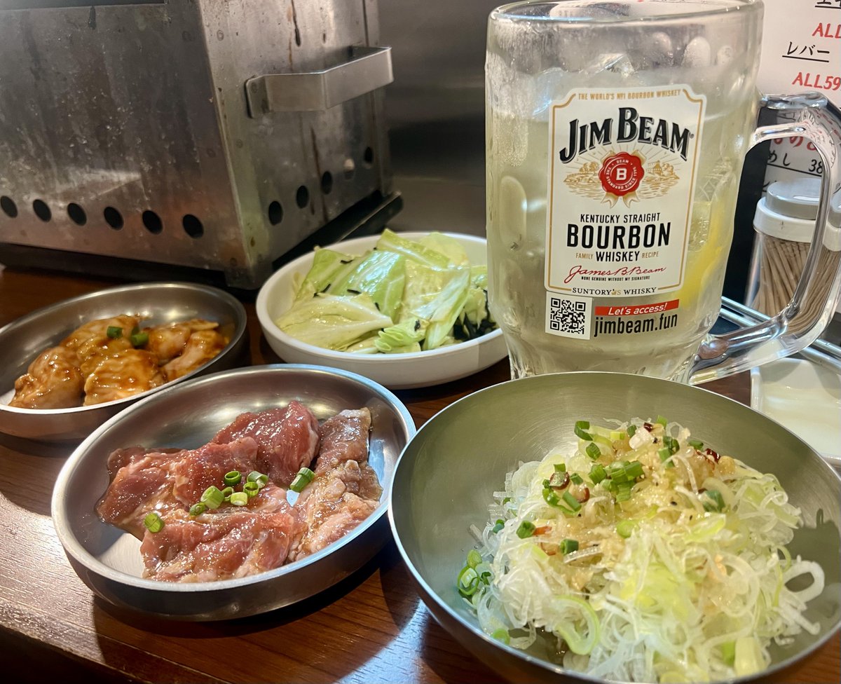 中1日でこちらへ。近場でハイボールを飲み放題でガブガブしたい気分だったので…