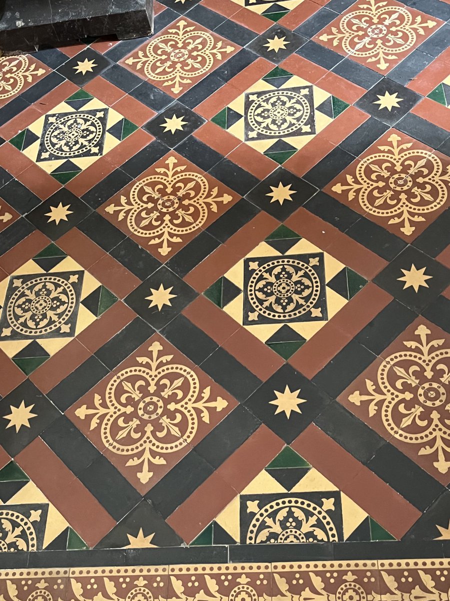 Barb_Drummond's tweet photo. #TilesOnTuesday #Spaxton https://t.co/oRqVqtJjUE