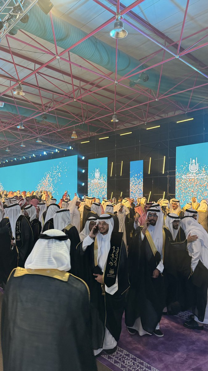 Bin Own 𓅃 tweet media