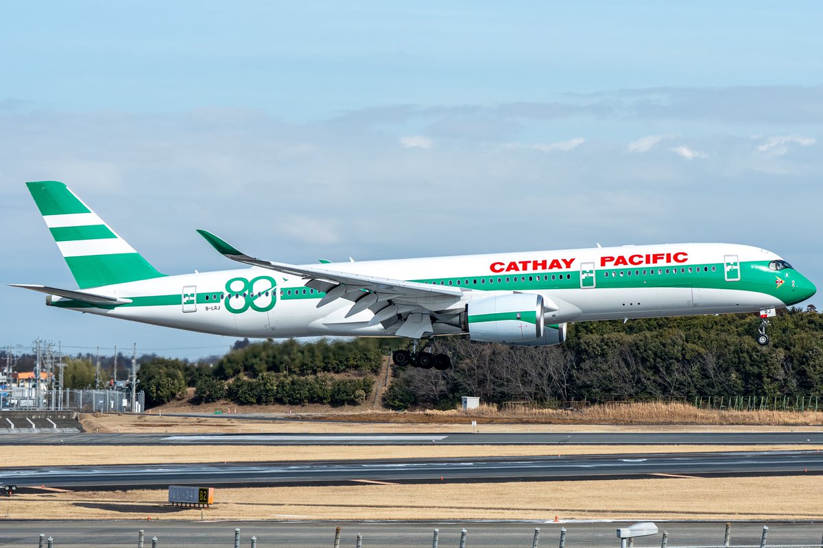 Cathay Pacific
Airbus A350-941 / B-LRJ

遂にレタスサンドイッチが成田に飛来しました。搭乗口ではセレモニーがあったらしくスターラックスといいA350祭りでした。

2026.2.10
