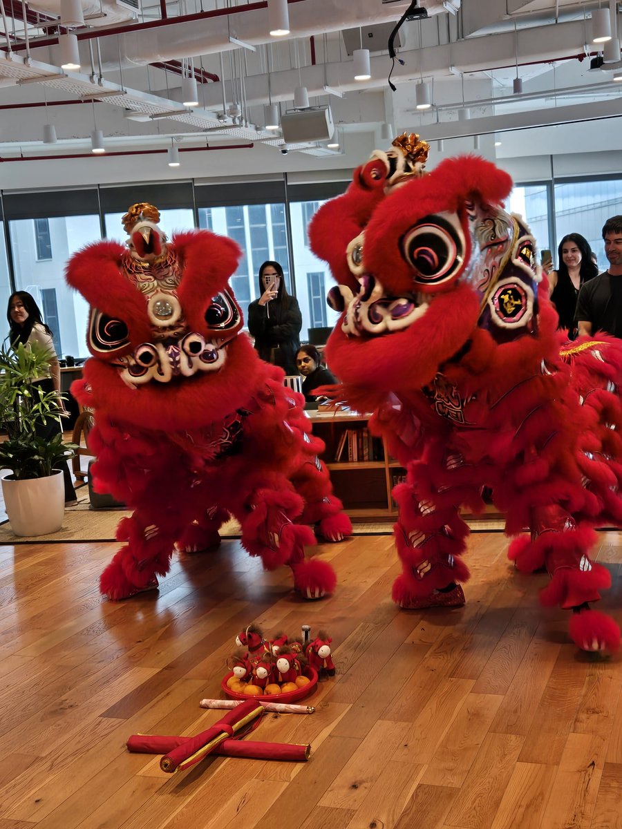 AsiaNaturalGas's tweet photo. Great to be getting into the spirit of the Chinese New Year at the ANGEA offices in Singapore today.
Wishing everyone a successful and happy Year of the Fire Horse!
#YearOfTheHorse #ChineseNewYear https://t.co/DmxIpOmGFn