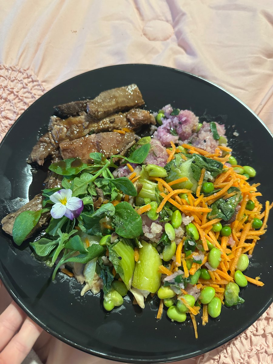 LondonGetsDirty tweet media