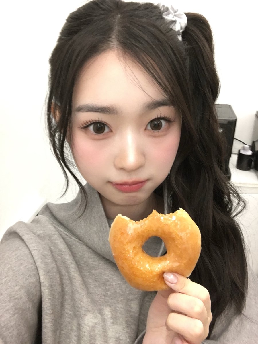 [260211]
#tripleS Soomin COSMO Room update 🐿️

#SooMin #수민 #김수민 #スミン