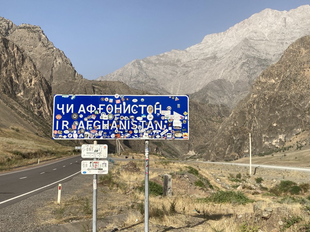 昼行燈 tweet media