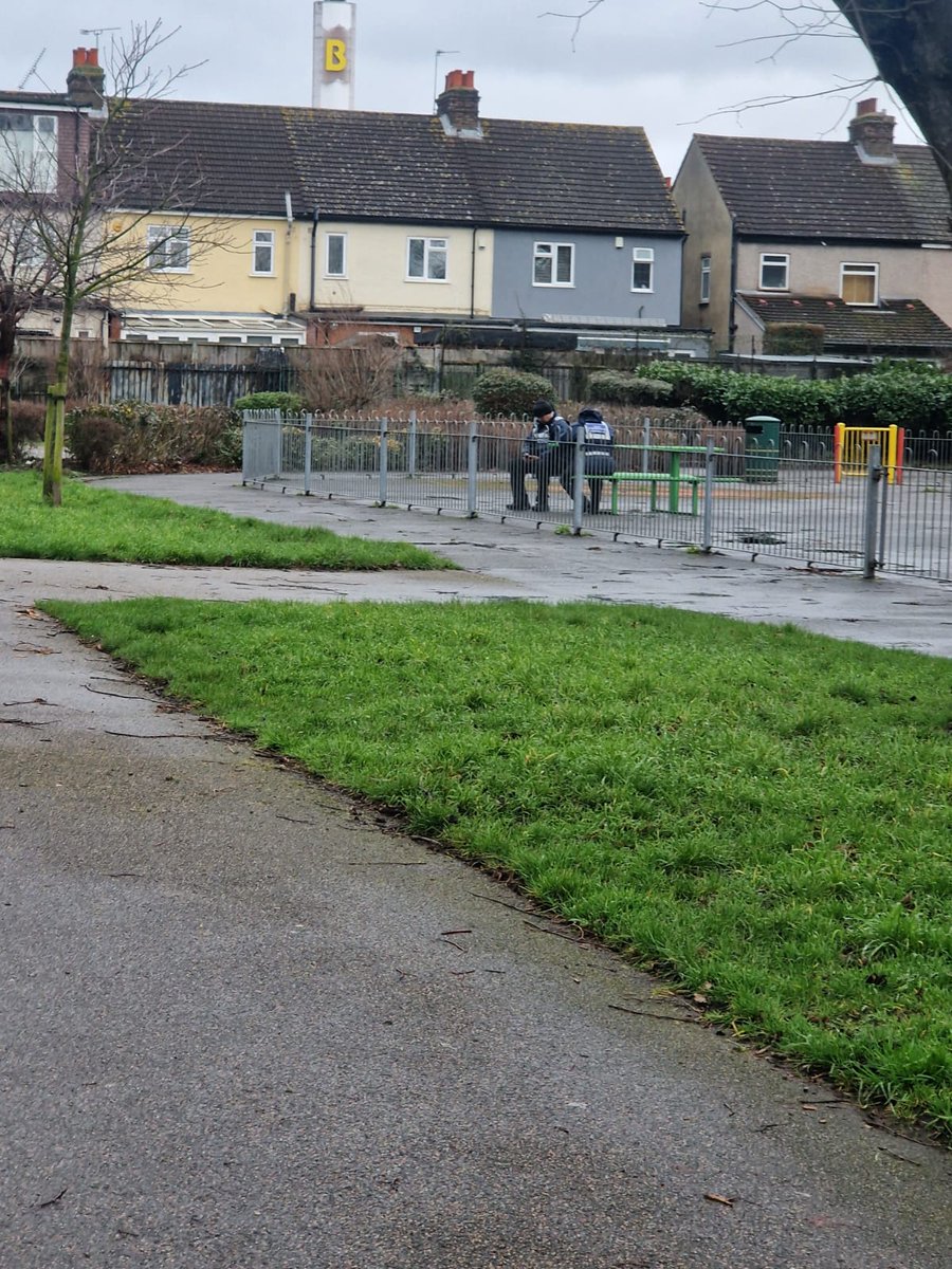 BFJD32's tweet photo. @LBofHavering 
Is this classed hard working? What are we paying for again https://t.co/TIPLxoqniS