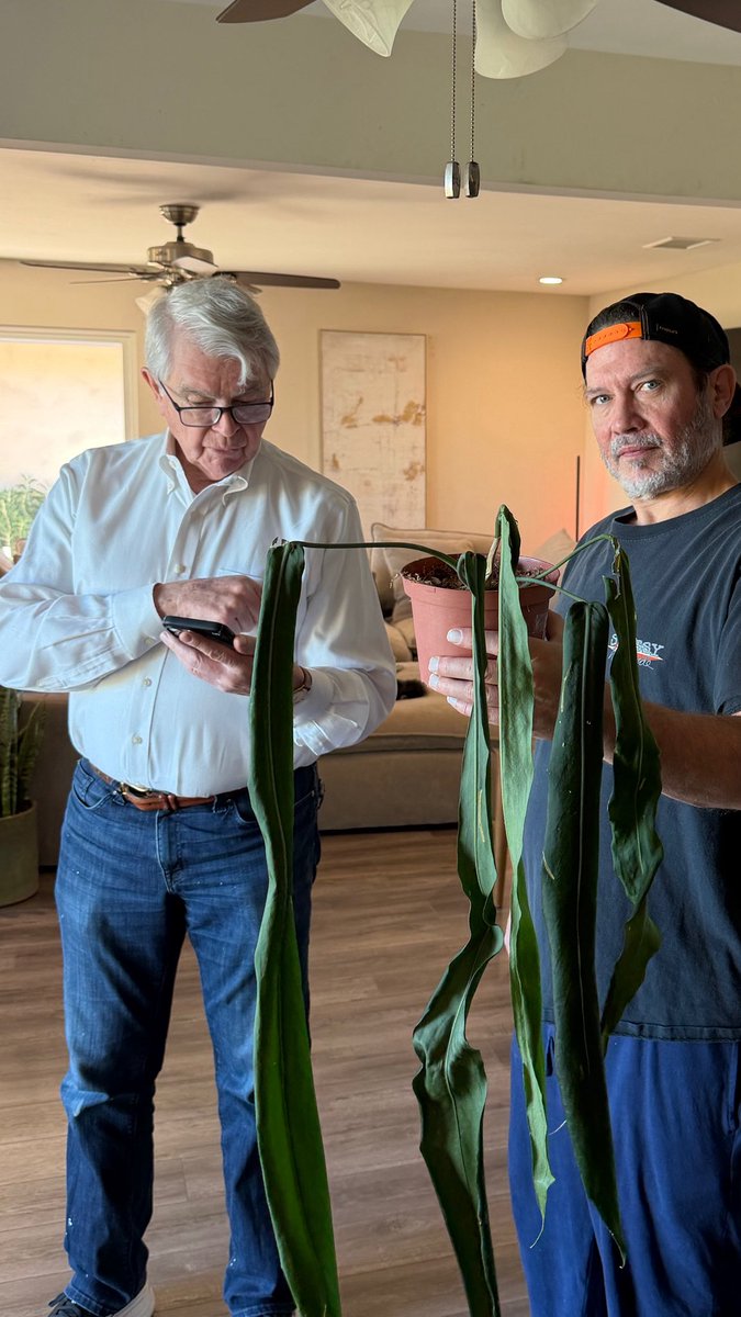 XRWorkers's tweet photo. Super Bowl weekend with dad, best toxicologist in the world, legend and such a great father. Dr. James Dahlgren. My hero. https://t.co/eoidWzS4VJ