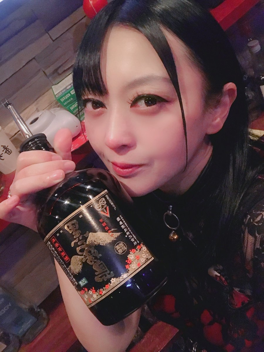 みなみ - La Belle Reine - tweet media