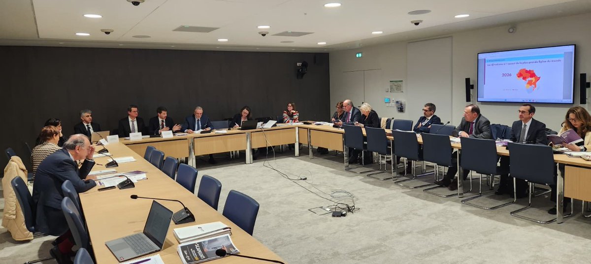 portesouvertes's tweet image. Auditionnés sur l'#Index2026 au #Senat par le gpe de liaison, réflexion, vigilance &amp;amp; solidarité avec les chrétiens, les minorités au #MoyenOrient &amp;amp; les Kurdes. Merci @blanc_etienne pour l'invitation! Encouragés par la vigilance des sénateurs sur le sujet des #chretienspersecutes