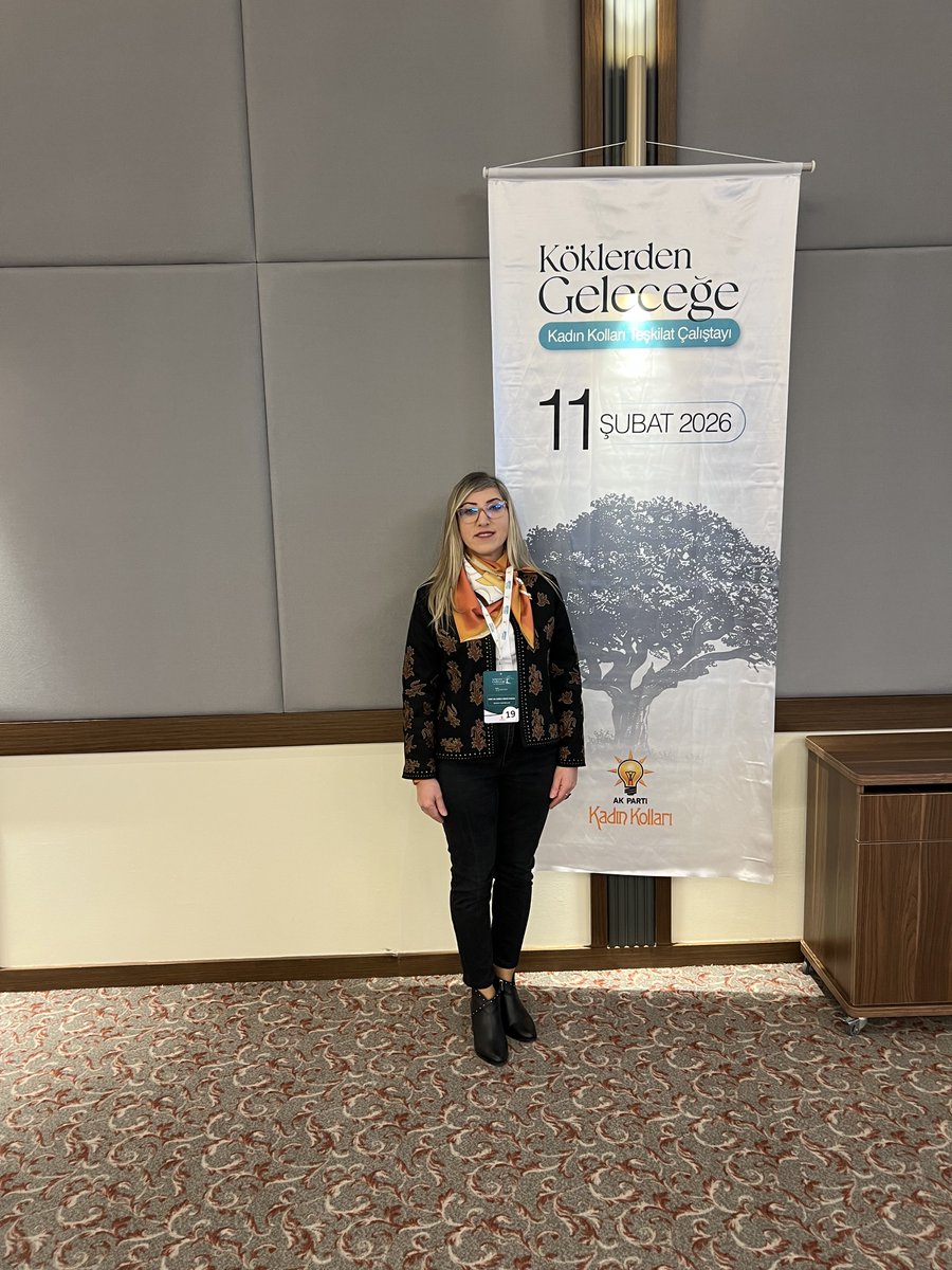 Ak Parti Türk Devletleri İle İlişkiler Başkanlığı Başkan Yardımcısı olarak Köklerden Geleceğe Kadın Kolları Teşkilat Çalıştayımıza katıldık.