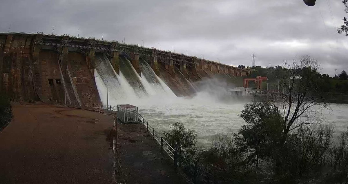 Abre la presa del Zújar con un nivel superior al 91% costadulcefm.es/abre-la-presa-…