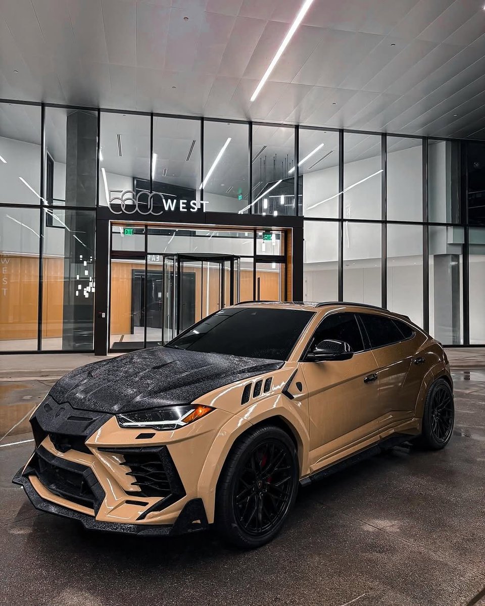 Elitecargasm's tweet photo. Lamborghini Urus 🔥 https://t.co/fdjIP1QuGT