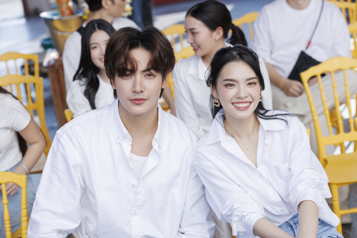 ฝากพี่วันทอง เลี้ยงน้องเปลวคำหน่อยนะครับ นานๆน้องจุงจะมีพี่สาว 

#วันทองไร้ใจ 
#JoongArchen #จุงอาเชน