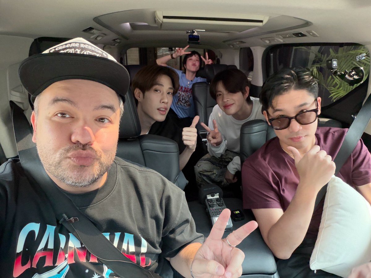 พรุ่งนี้! เตรียมพบกับ “เติ้ล” <a href="/TLE_mtm/">TLE.MTM</a> และ “เฟิร์สวัน”<a href="/firstone_wnk/">FirstOne</a> ในรายการ The Driver EP. 308  🚘 ✨️

🗓 : วันพฤหัสบดีที่ 12 กุมภาพันธ์นี้
⏰️ : 17.00 น. | 5 PM (GMT+7)
📽  Youtube : The Driver

#️⃣ : #.TheDriverxTleFirstOne

#thedriver
#TLE_mtm #FirstOne
#domunditv