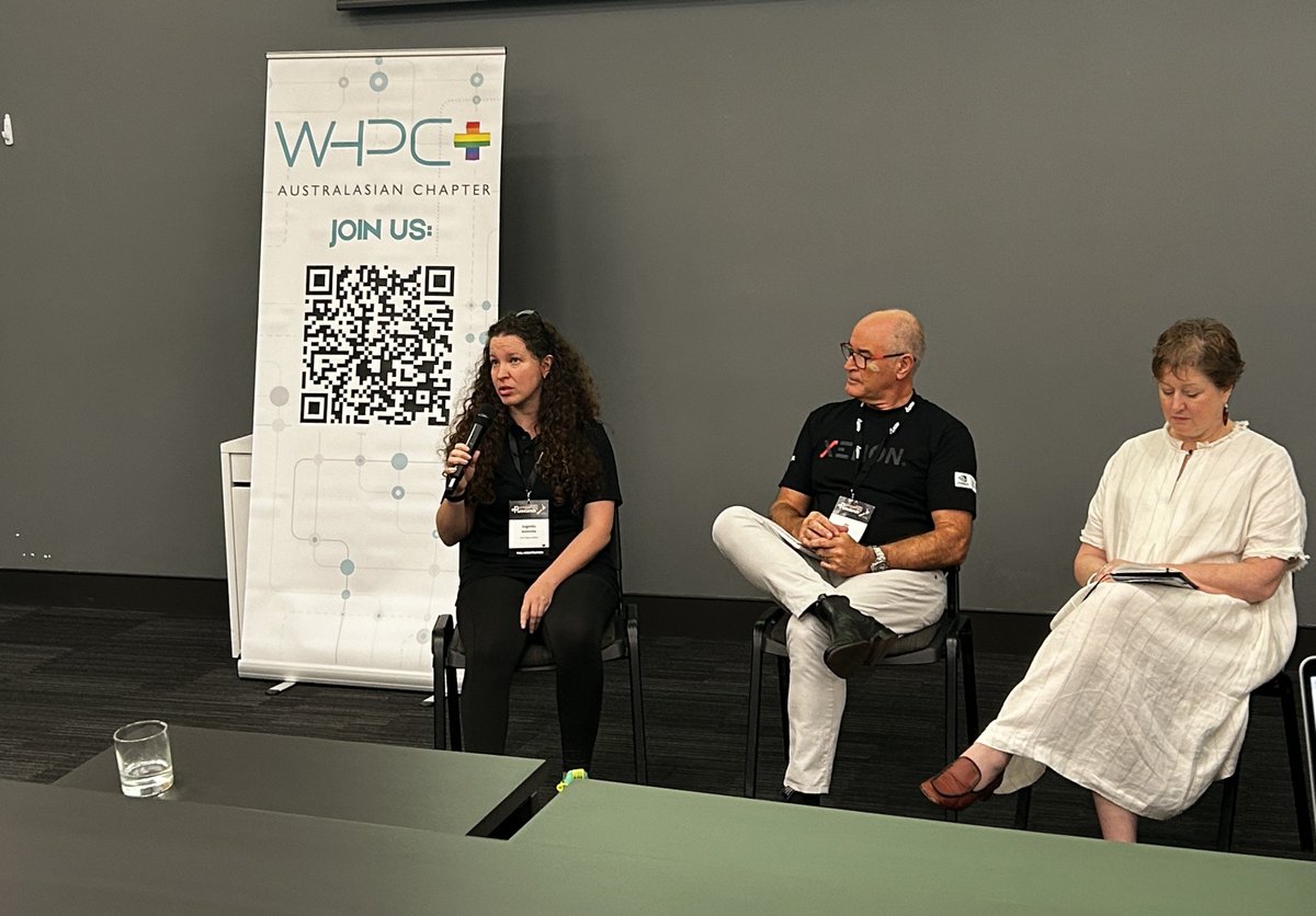 DO IT NOW tweet media