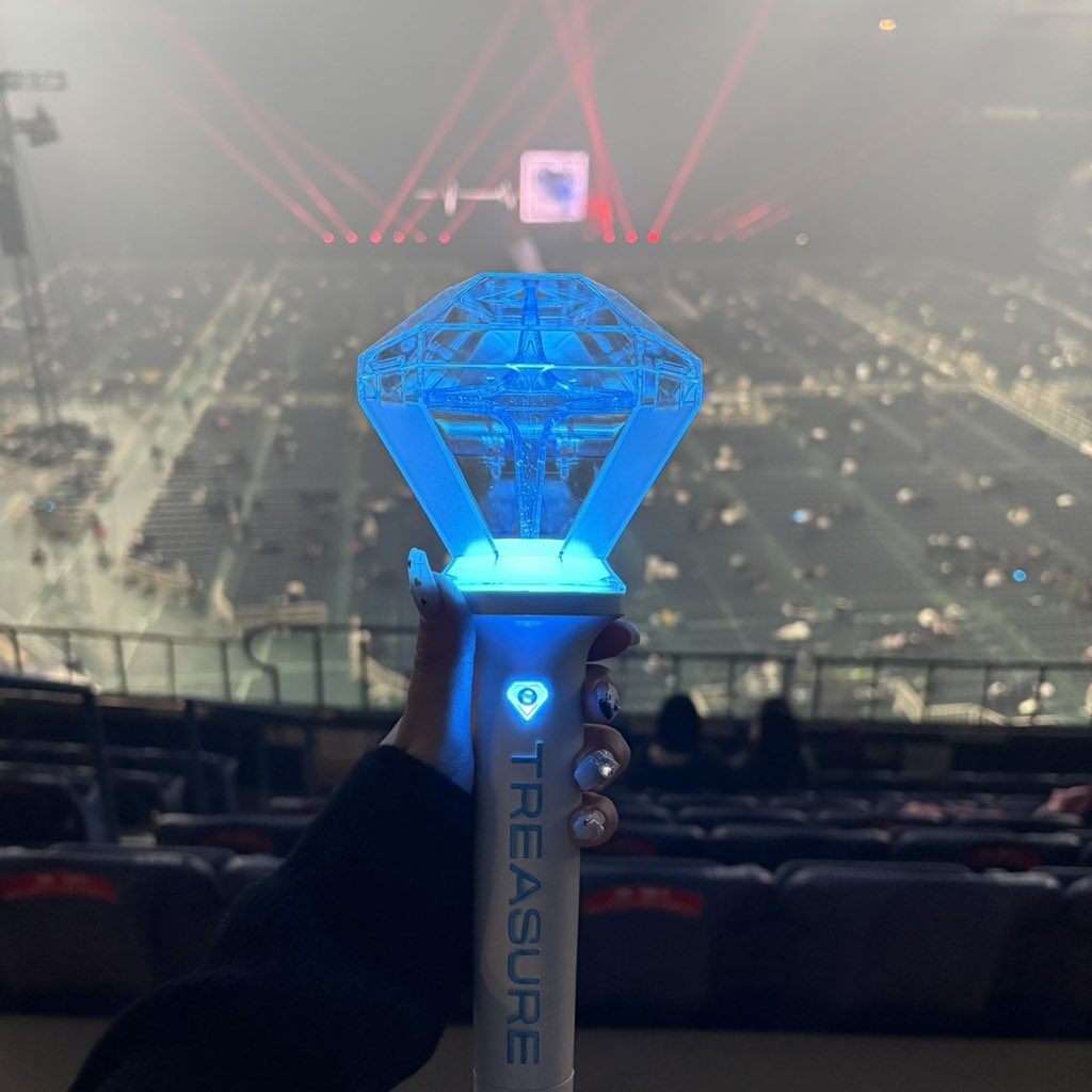 _my_yg's tweet photo. 初TREASURE💎✨
1人やったけどクソ楽しかった👏🏻
ジュンギュが可愛すぎた🐨♡ https://t.co/cNe75dVlkB