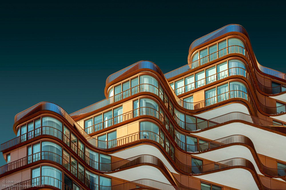 1x_com's tweet image. 'Three Towers' by Louie Luo
1x.com/photo/3464811/… #architecturephotography #buildings #facades #fineartphotography #windows #balconies