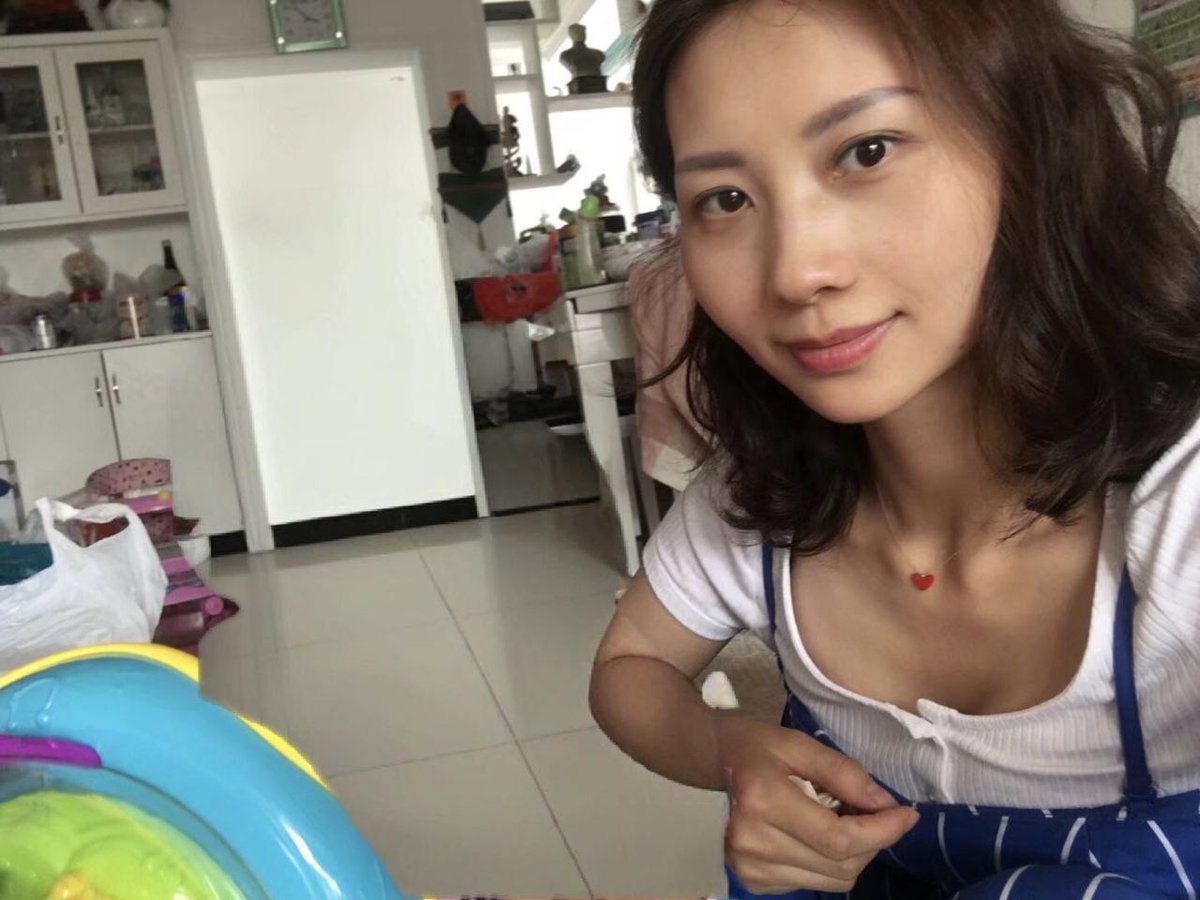 爱母骚瑞 tweet media
